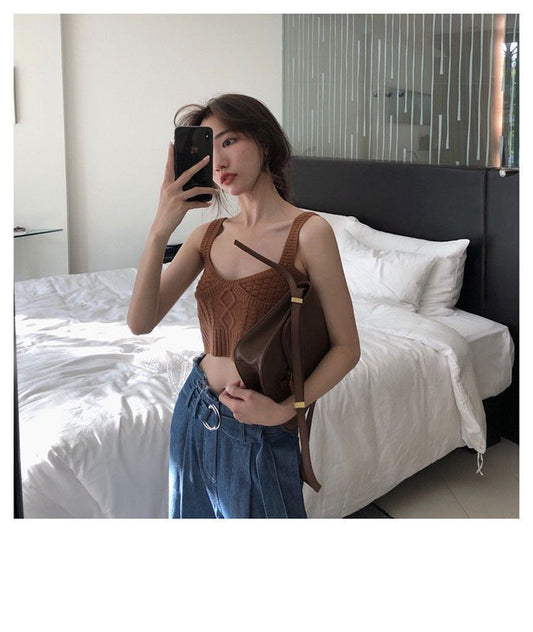Versatile Sleeveless Fried Dough Twists Underlay Korean Top
