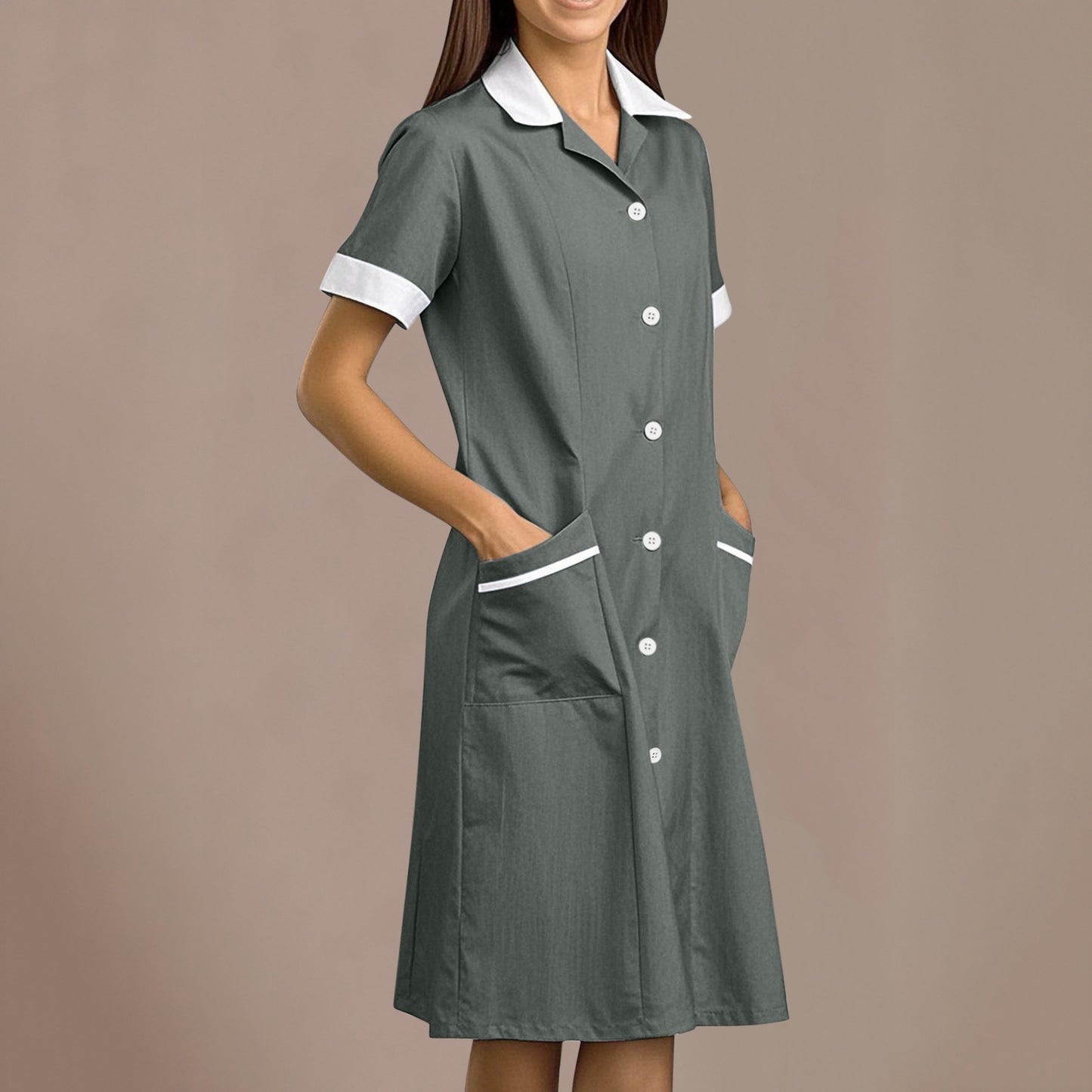 Beauty Dress With A Lapel Collar And Patch Pockets