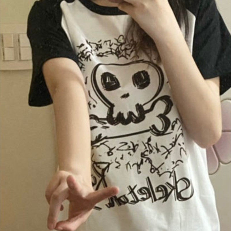 Cute Casual Retro Top With A Skull Print