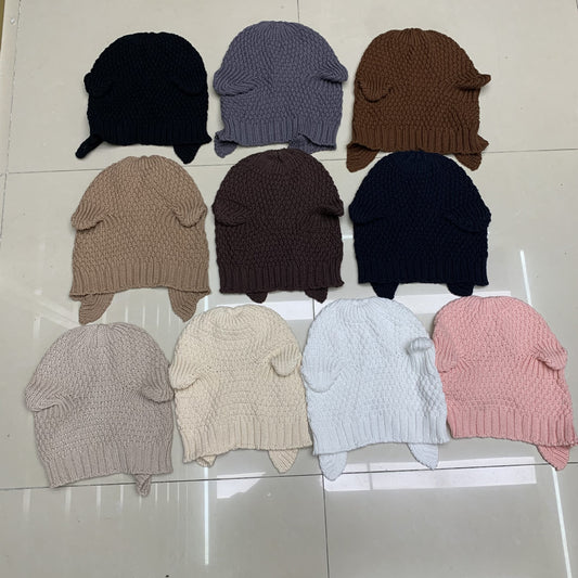 Cute Age-defying Knitted Hat With Horns