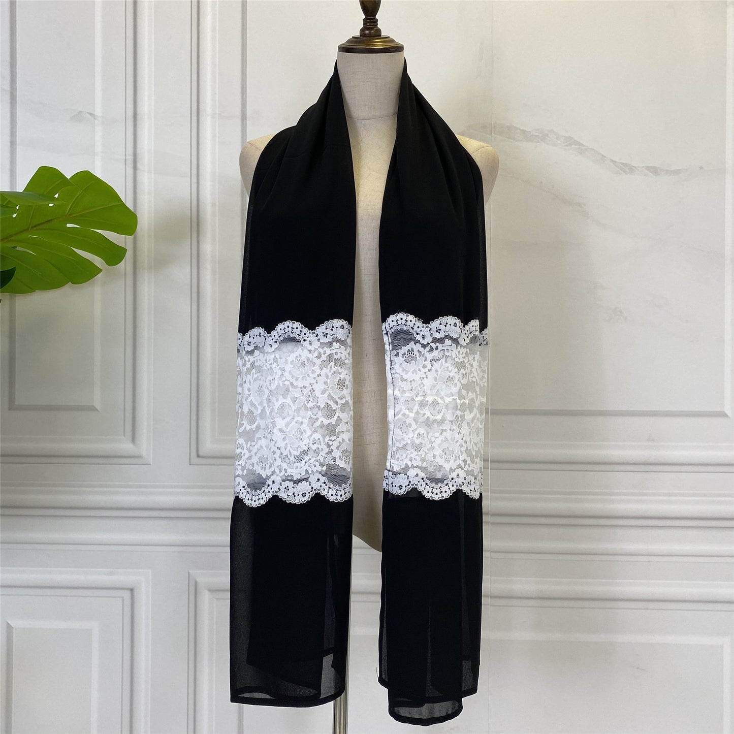 Dame Sort Paneleret Hvid Blonde Chiffon Bandana