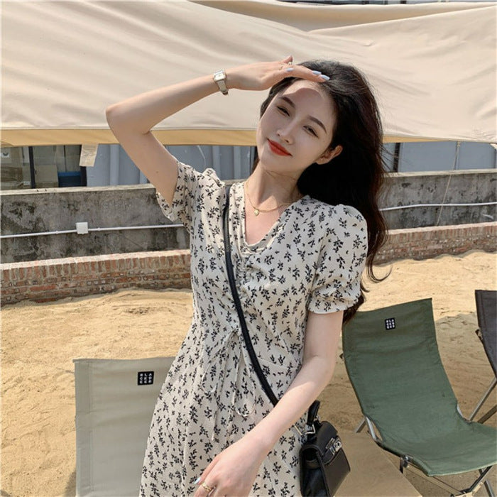 line Dress Thats Below-the-knee And Slimming