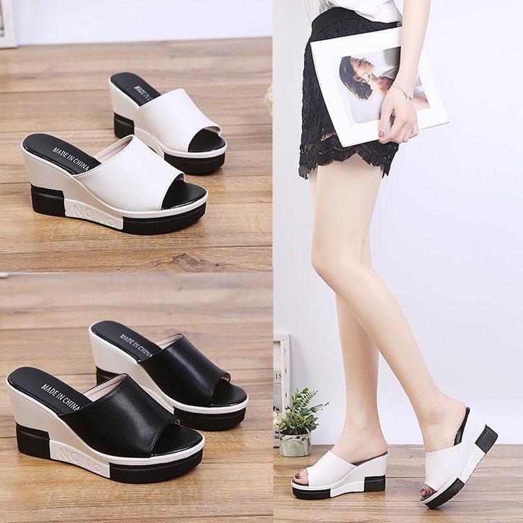 New Style Platform Sandals With Thick Bottom