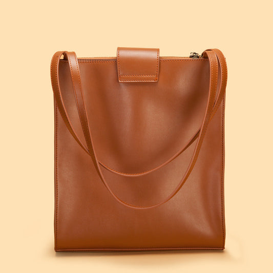 Tote High Capacity Commuter Shoulder Bag In Premium Leather