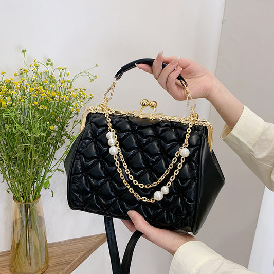 Pleated Personalized Retro Texture Portable Clip Buckle Messenger Tote Bag