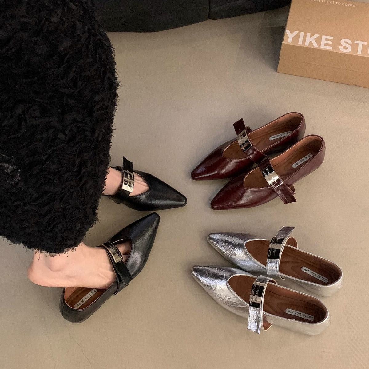 Summer One Word With Evening Wind Pointed Toe Silver Mary Jane Shoes