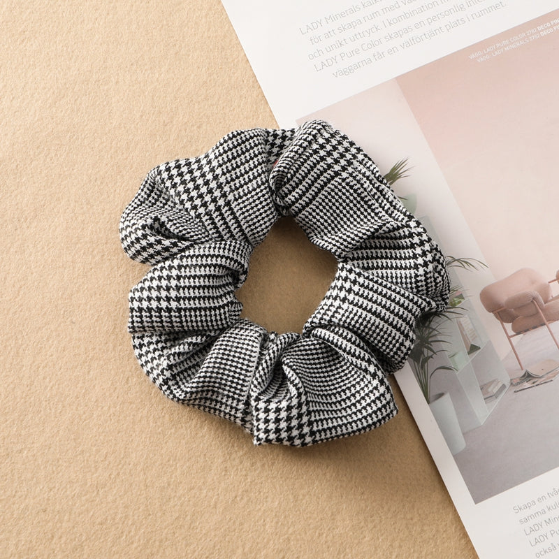 Plaid Print Large Intestine Ring Women's Hair Tie