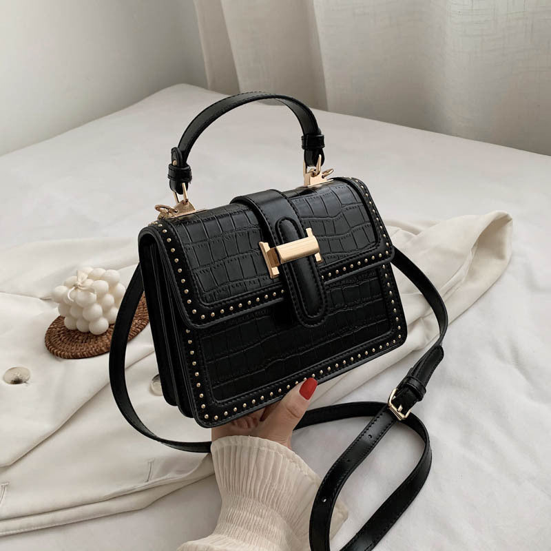 Korean Version Of Female  Rivet Handbag