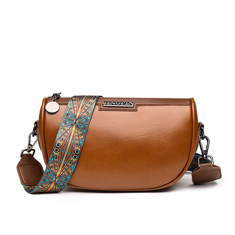 Bright And Versatile Retro Women's Shoulder Bag
