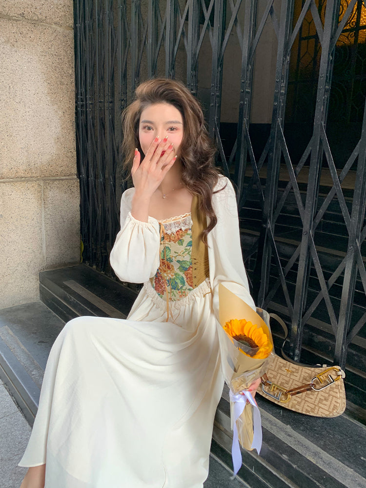 French Square Neck Dress With A Touch Of Apricot Color