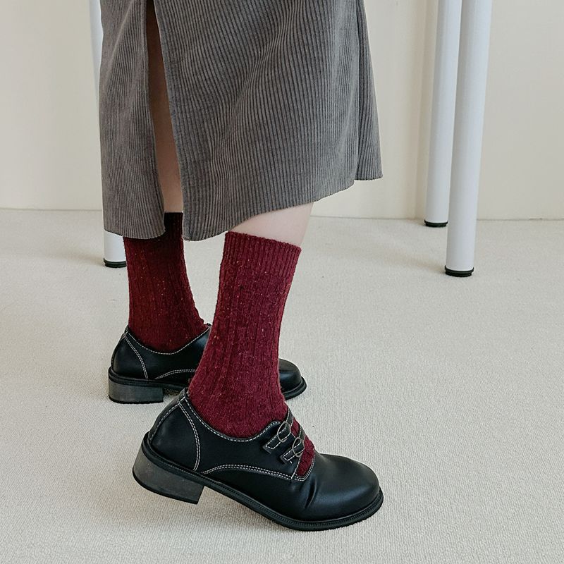 Stylish Personalized Womens Mid-calf Wool Socks