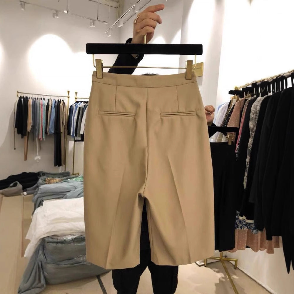 Women's Loose Figure-flattering High-waisted  Draping Wide-leg Shorts