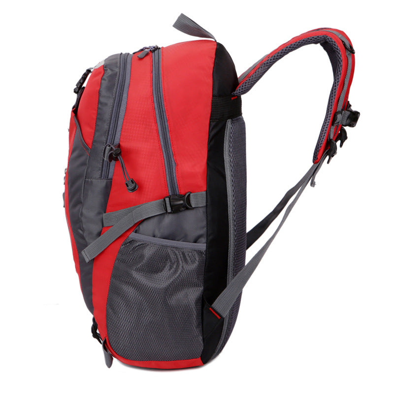 outdoor mountaineering bag