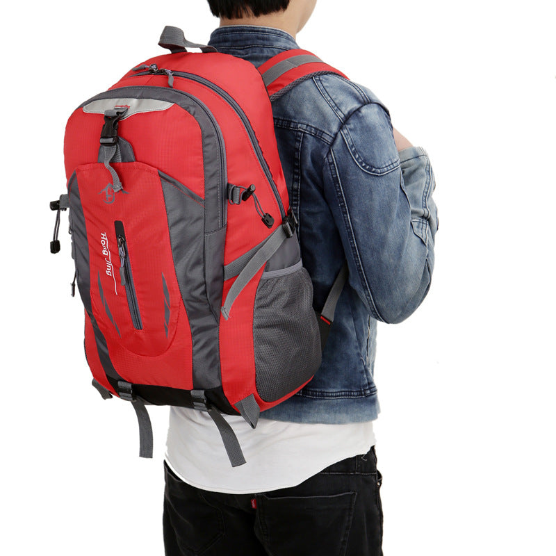 outdoor mountaineering bag