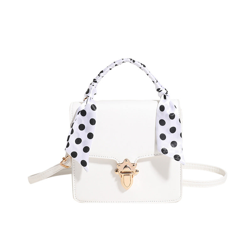 Women's Solid Color Simple Shoulder Messenger Bag