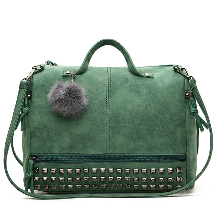 Autumn new women's bag pillow bag European and American fashion matte rivet big bag shoulder bag