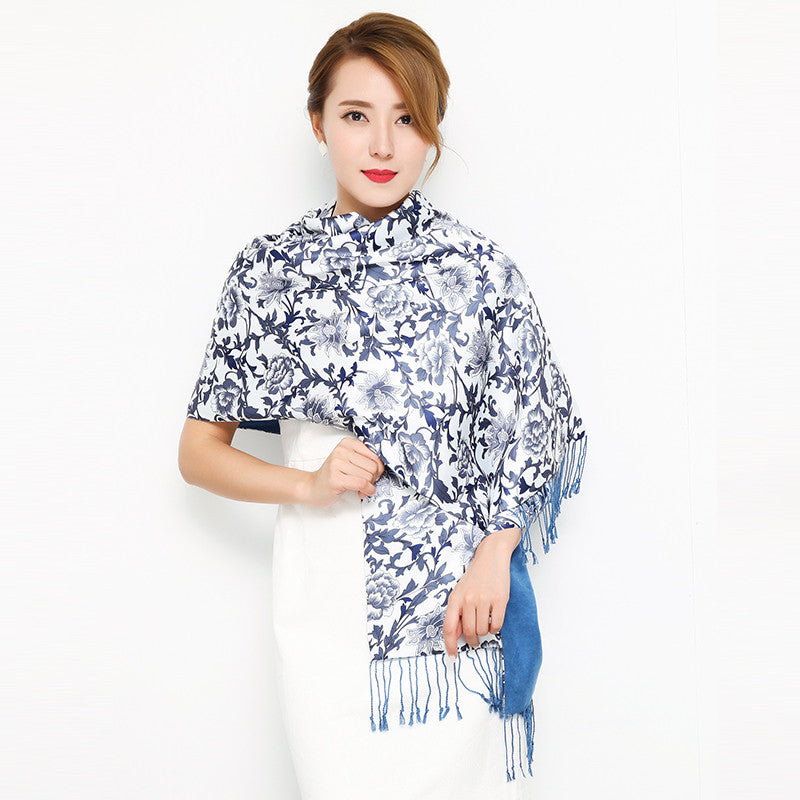 Tassel sunscreen shawl