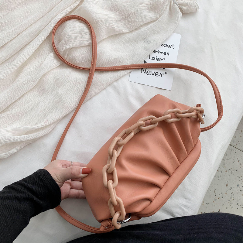 Versatile one shoulder slug fashion cloud bag