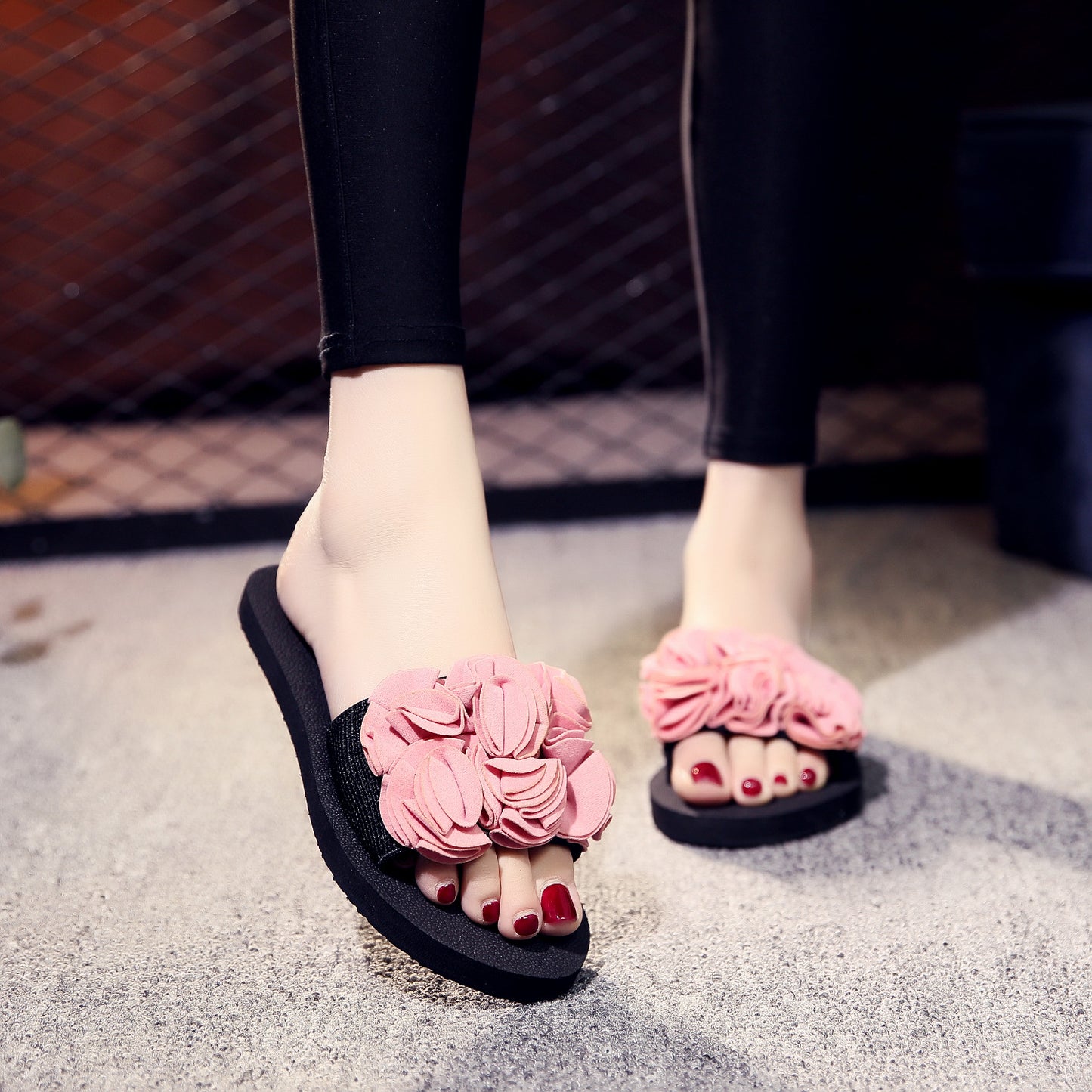 Anti slip flat bottom Flip Flop Sandals
