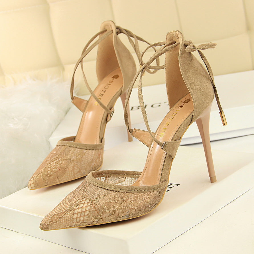 Mesh lace cross cut sandals