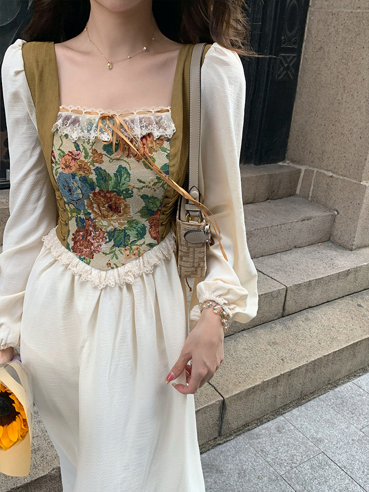 French Square Neck Dress With A Touch Of Apricot Color
