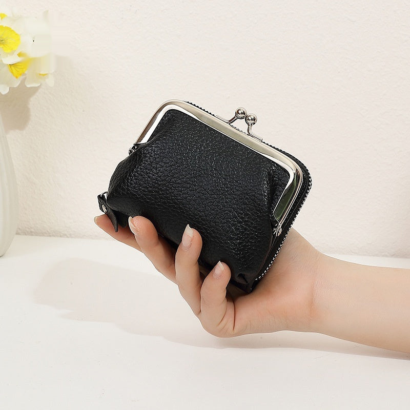 Lychee-patterned Short Accordion-style Large-capacity Clip Bag