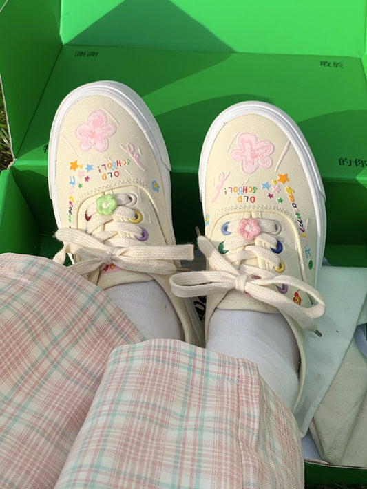 Art Cute Student Custard Canvas Shoes Women