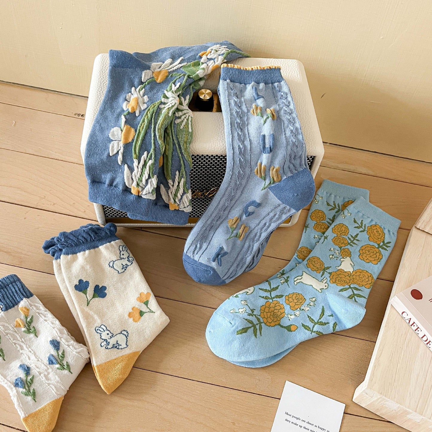 Cute Female INS Cotton Sports Cartoon Sweet Straight Board Socks