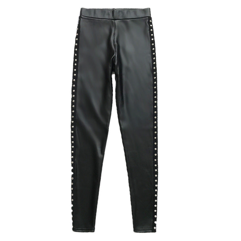 Leggings med nitter på fødderne