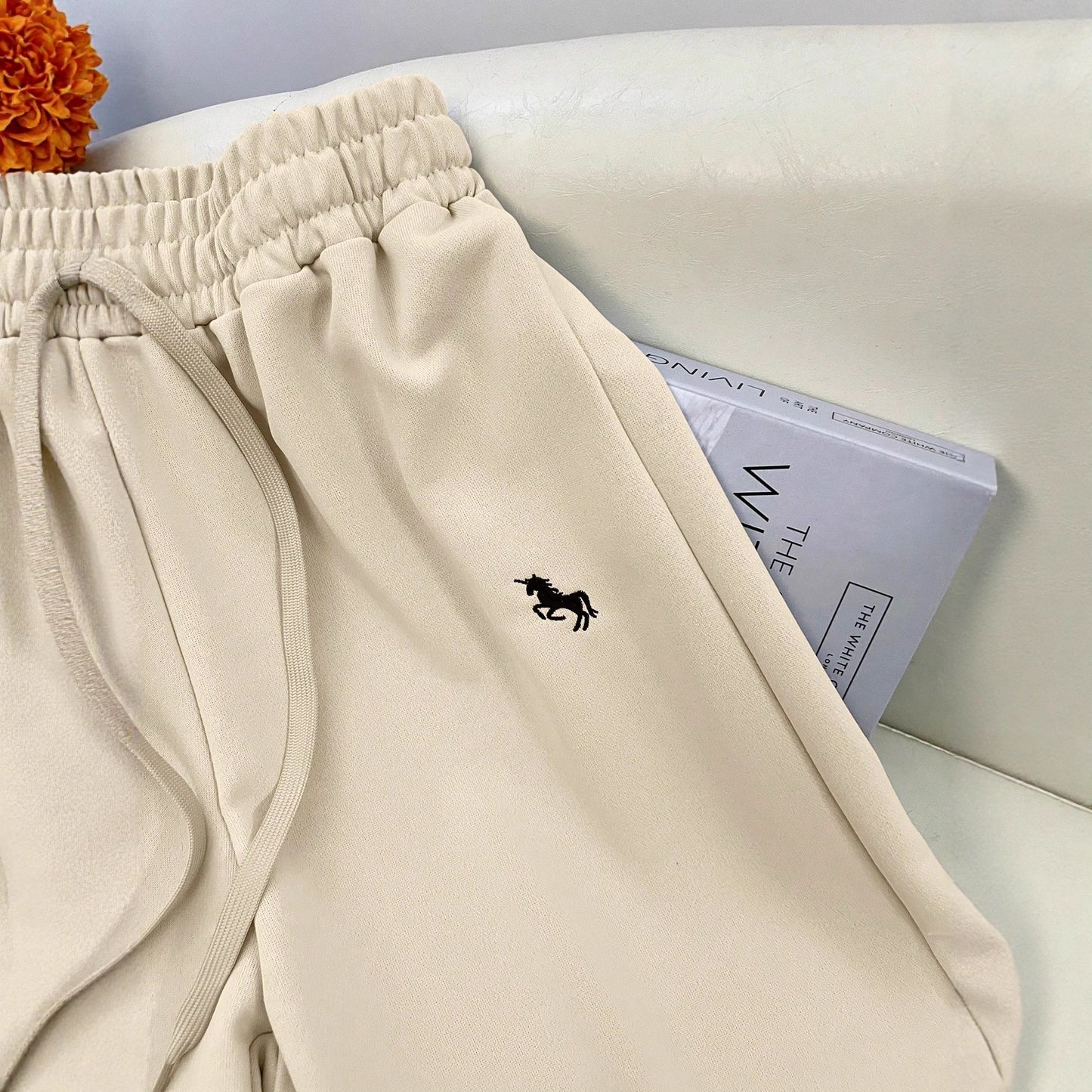 High-end Casual Womens Sportswear Set For Fall And Winter