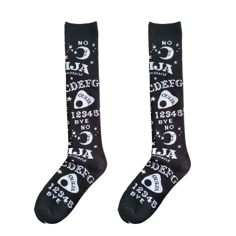 Knee letter moon star sports socks