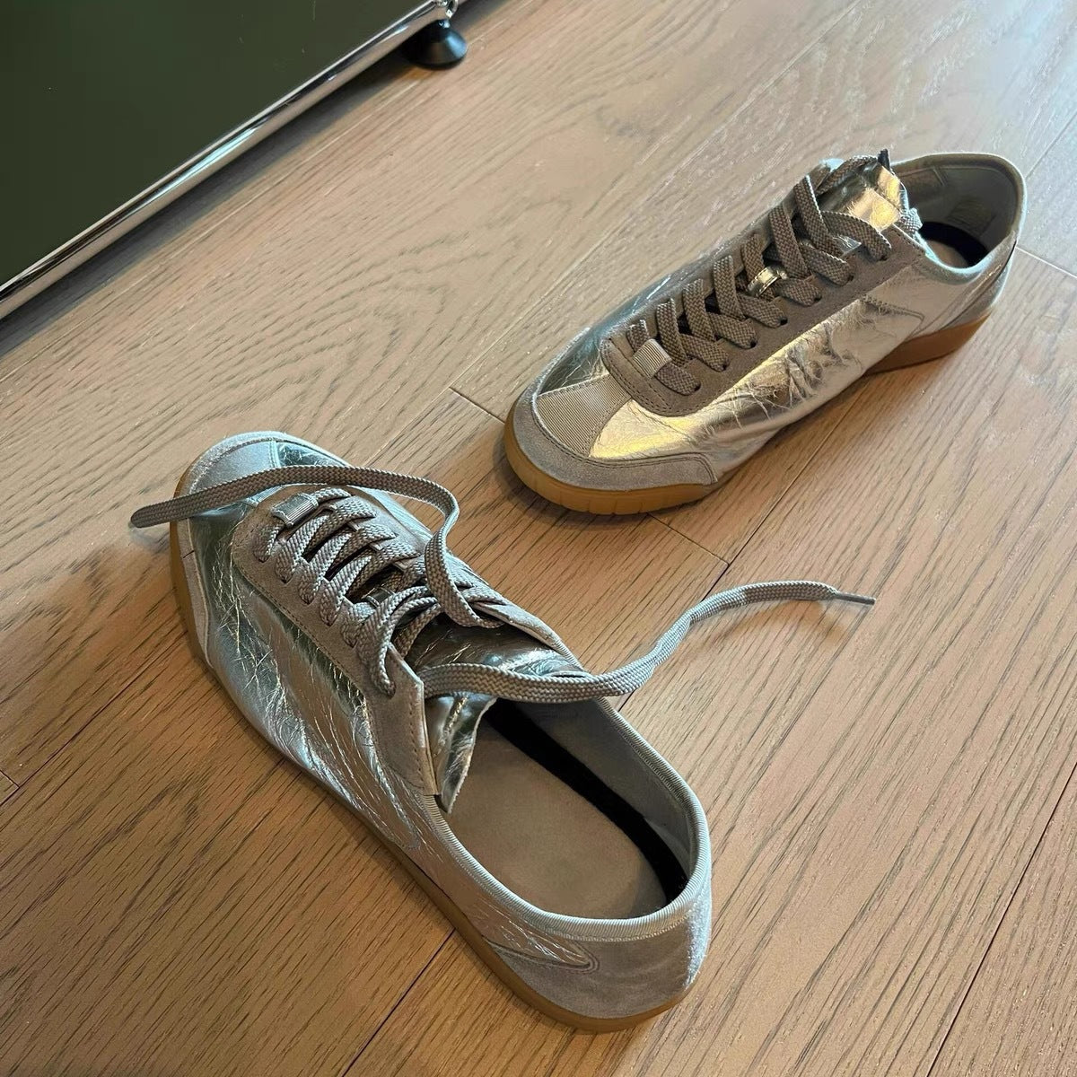 Super Soft Bottom Leather Casual Silver German Training Shoes