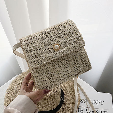 One shoulder straw bag