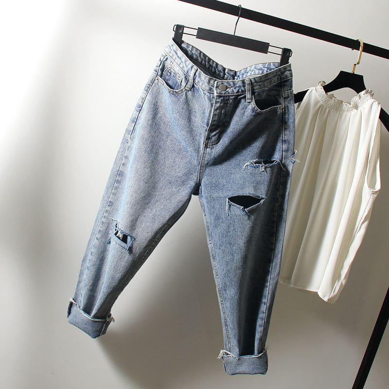 Oversized women's ripped jeans