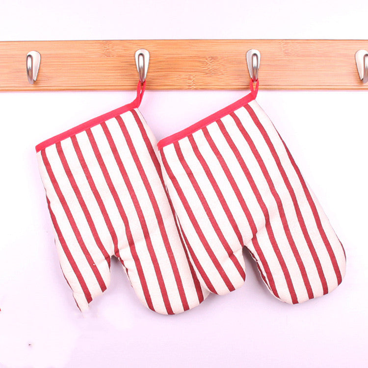 Thickened microwave oven gloves