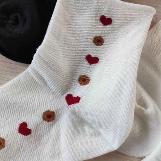 Women's Fashion Simple Strawberry Love Heart Tube Socks