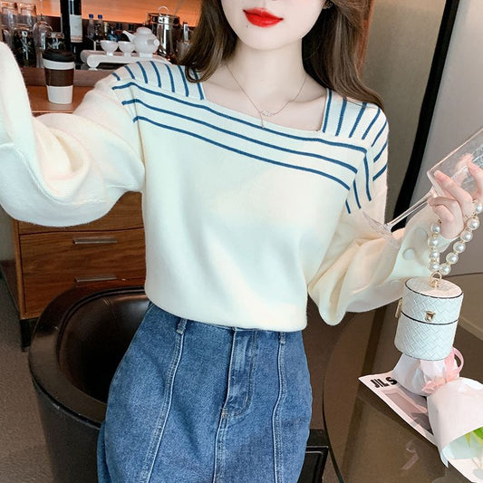 Western-style Sweater For Layering As An Undershirt