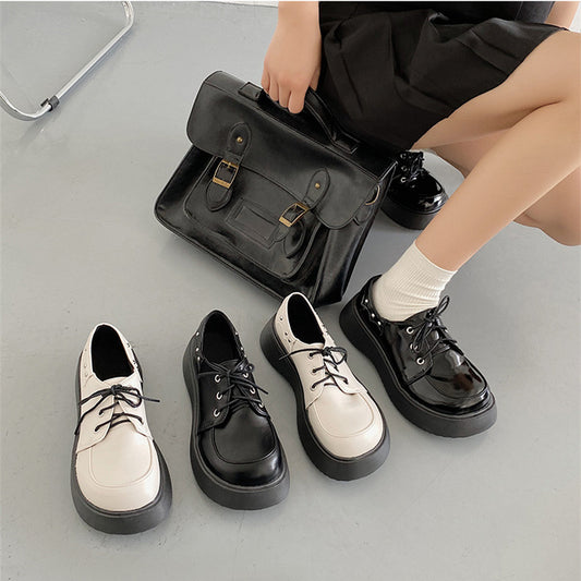 Women's Large Head Retro British Style Lace-up Leather Shoes