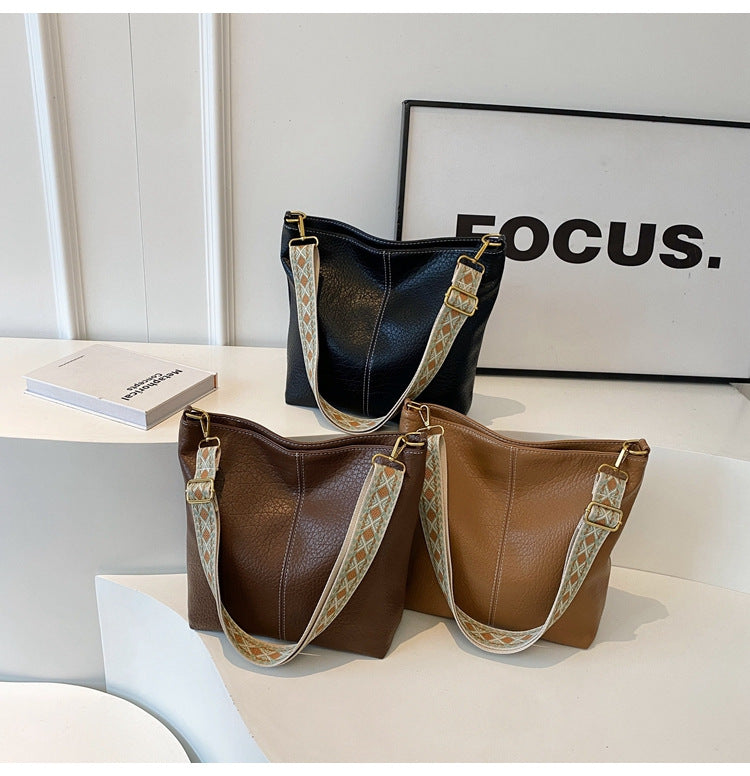 New Simple Leisure Bucket Bag Minority Fashion Shoulder Bag