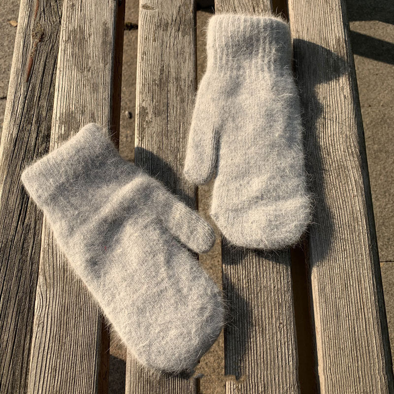 Women's Fashion Simple Solid Color Double Warm Gloves