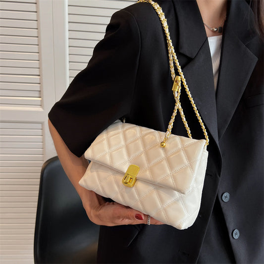 Fashion Shoulder Bag In Summer Exotic And Versatile Slung
