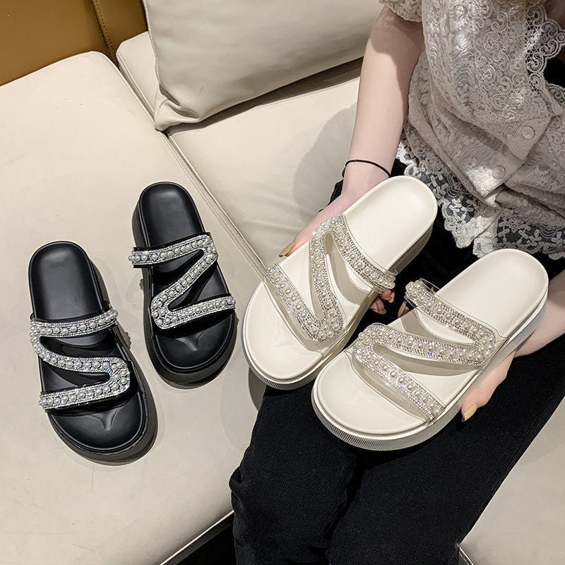 Wear Flat Beaded Sandals Outside The Summer