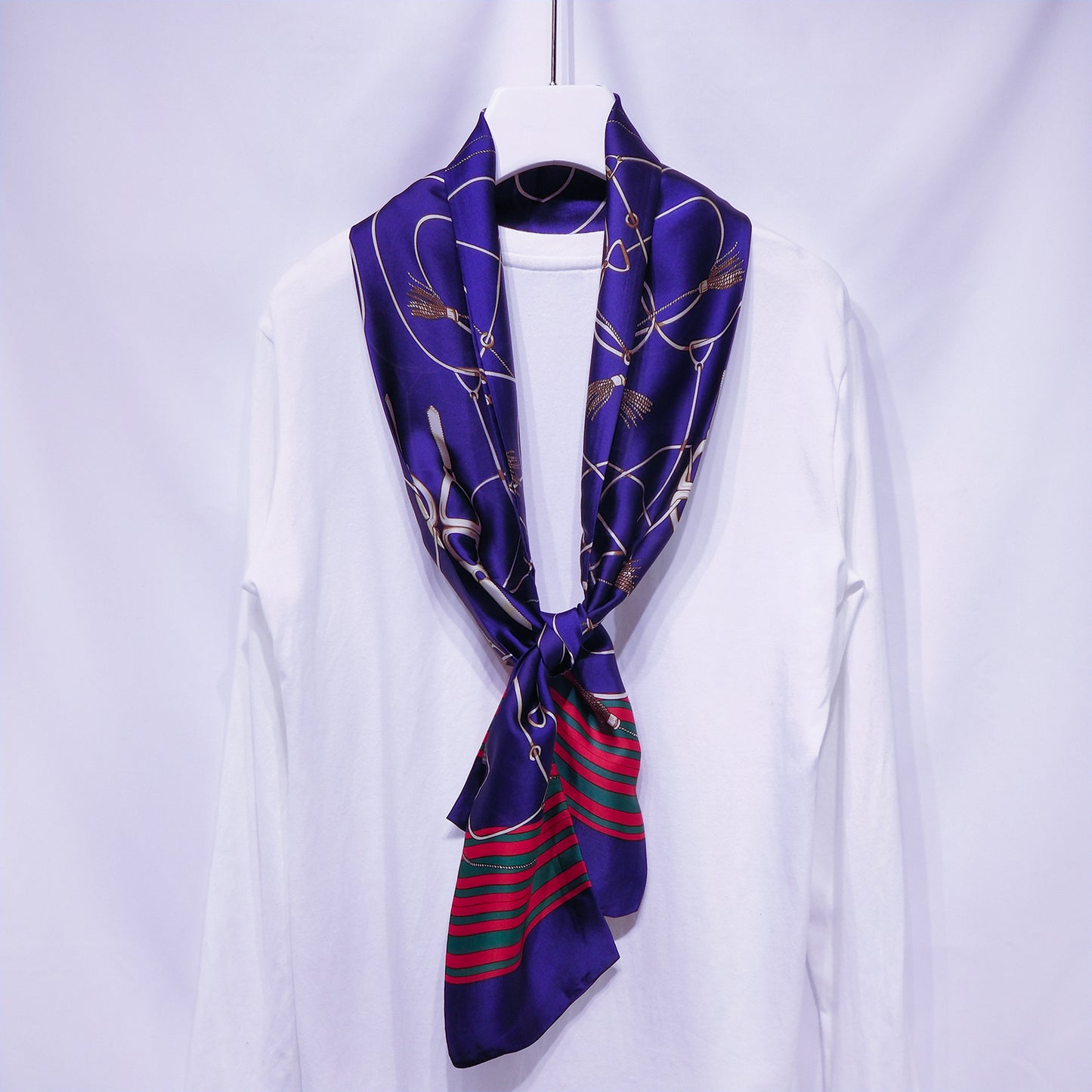 Scarf in spring, summer and autumn