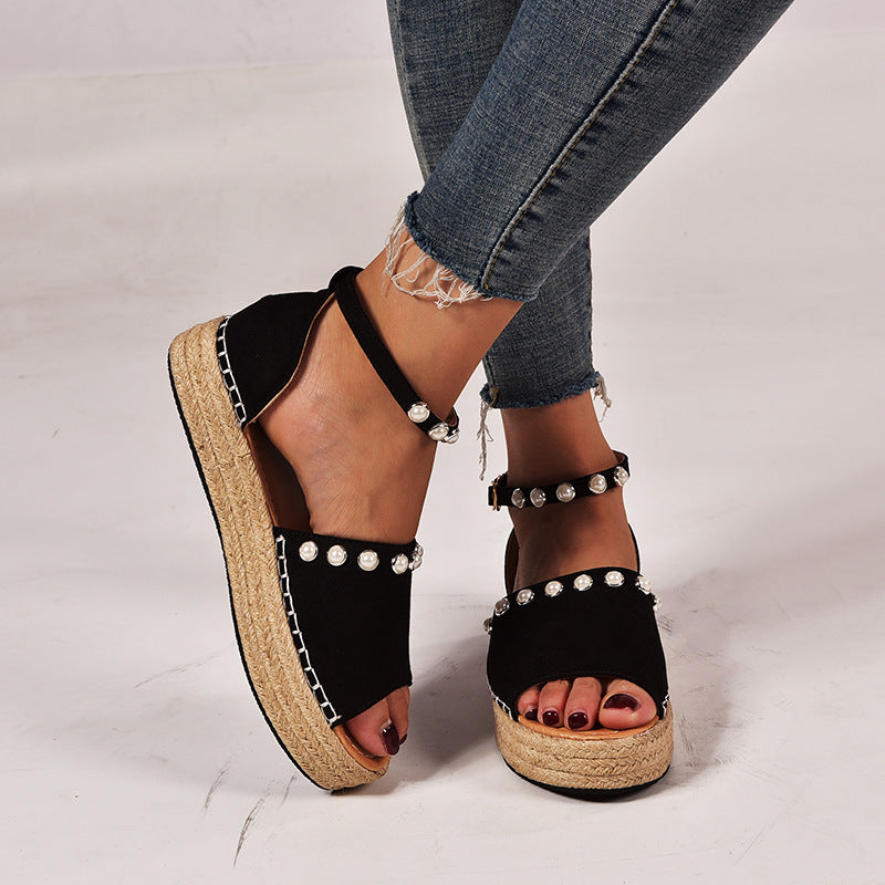 Zomersandalen Met Kleine Hak