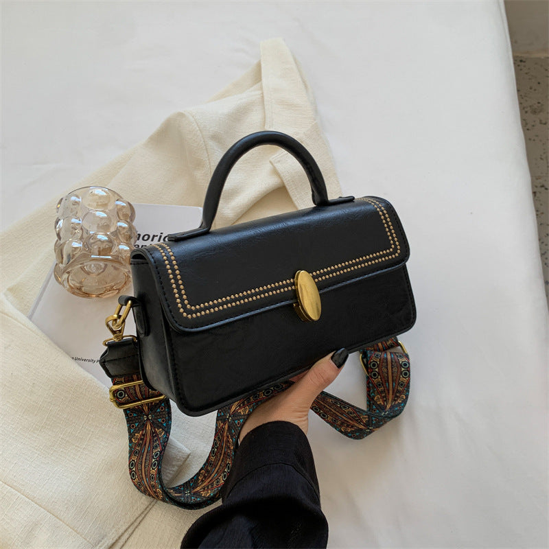Women's One Shoulder Portable Small Square Bag