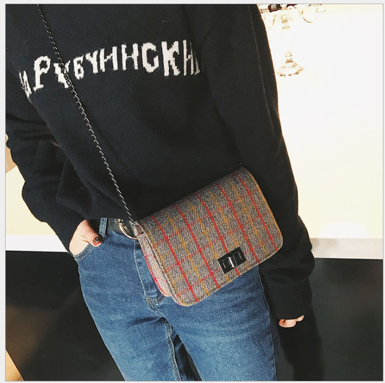 Small bag new women's bag tide section wild woolen lattice lock small square bag shoulder slung chain