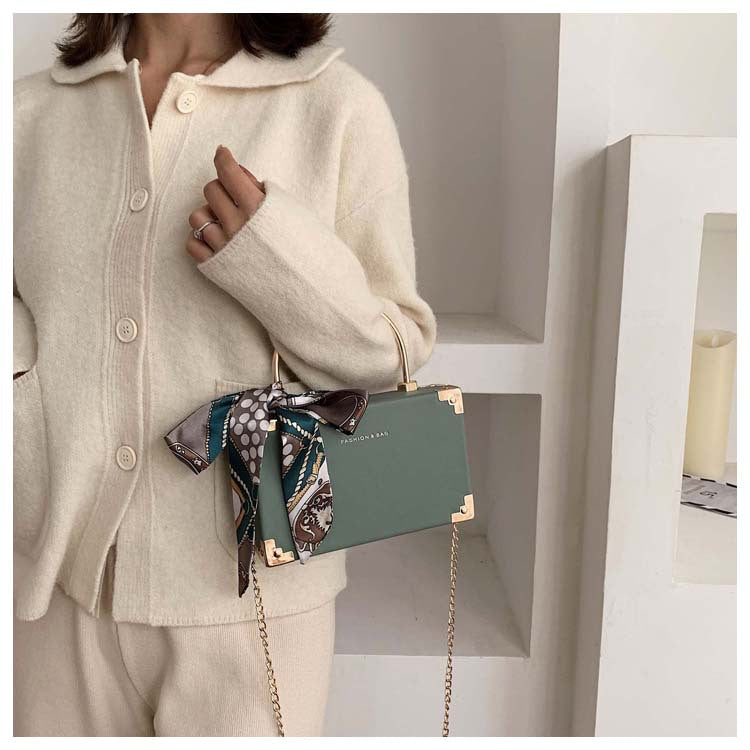 Chain Single Shoulder Messenger Bag