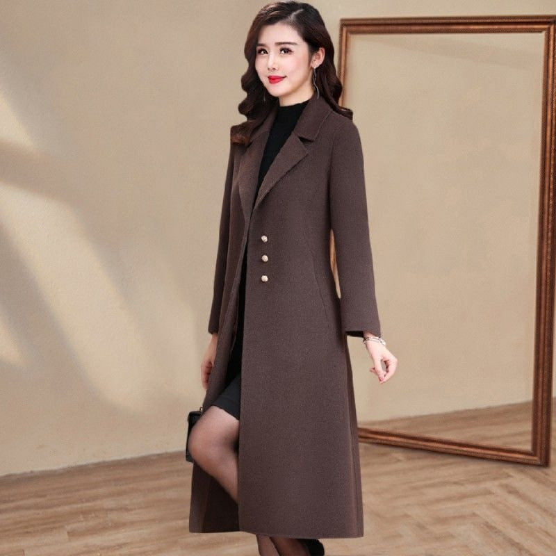 Trenchcoat til damer i uld i vestlig stil