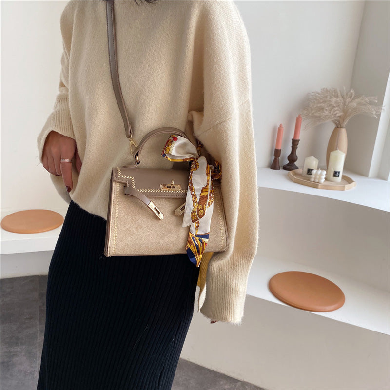 shoulder messenger small square bag