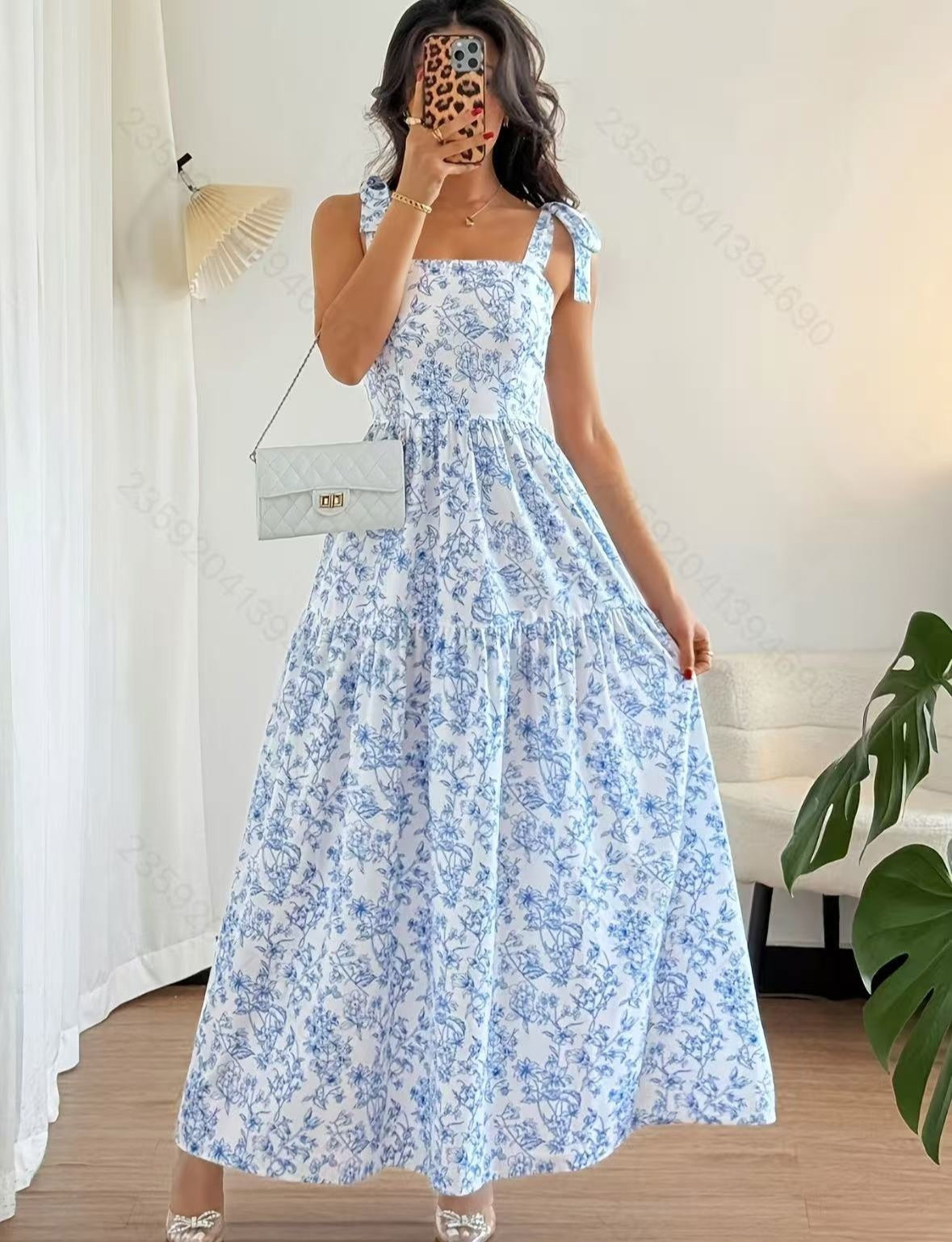 Fashionable Minimalist And Slim Fit Womens Dress